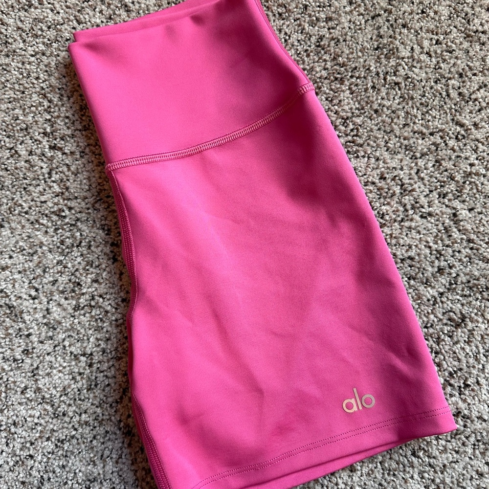 ALO Yoga Fuchsia Bike Shorts